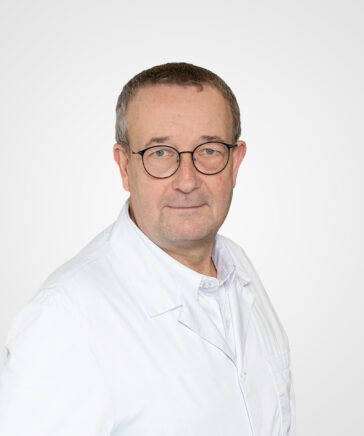 Dr. med. Jens  Achenbach 