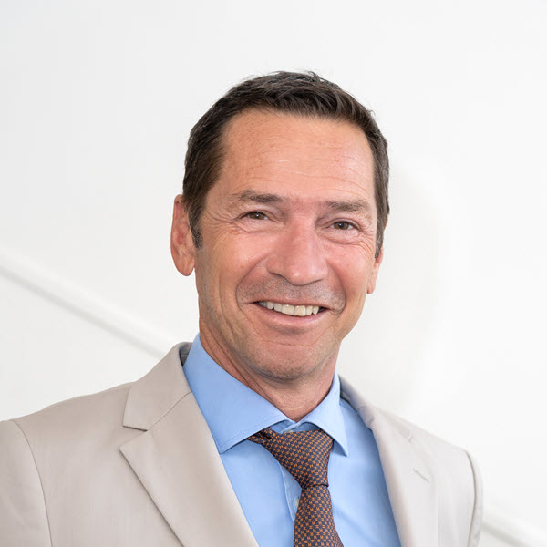 Dr. med. Jan Leuzinger